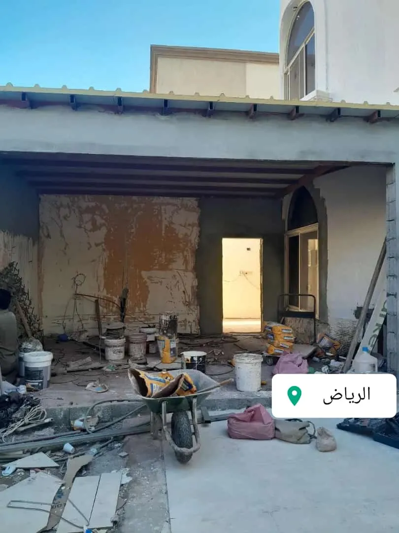 تجديد مدخل وقواطع خشبية مودرن